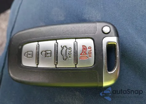 2011 Hyundai Sonata Hybrid from USA, damaged, VIN KMHEC4A43BA016577